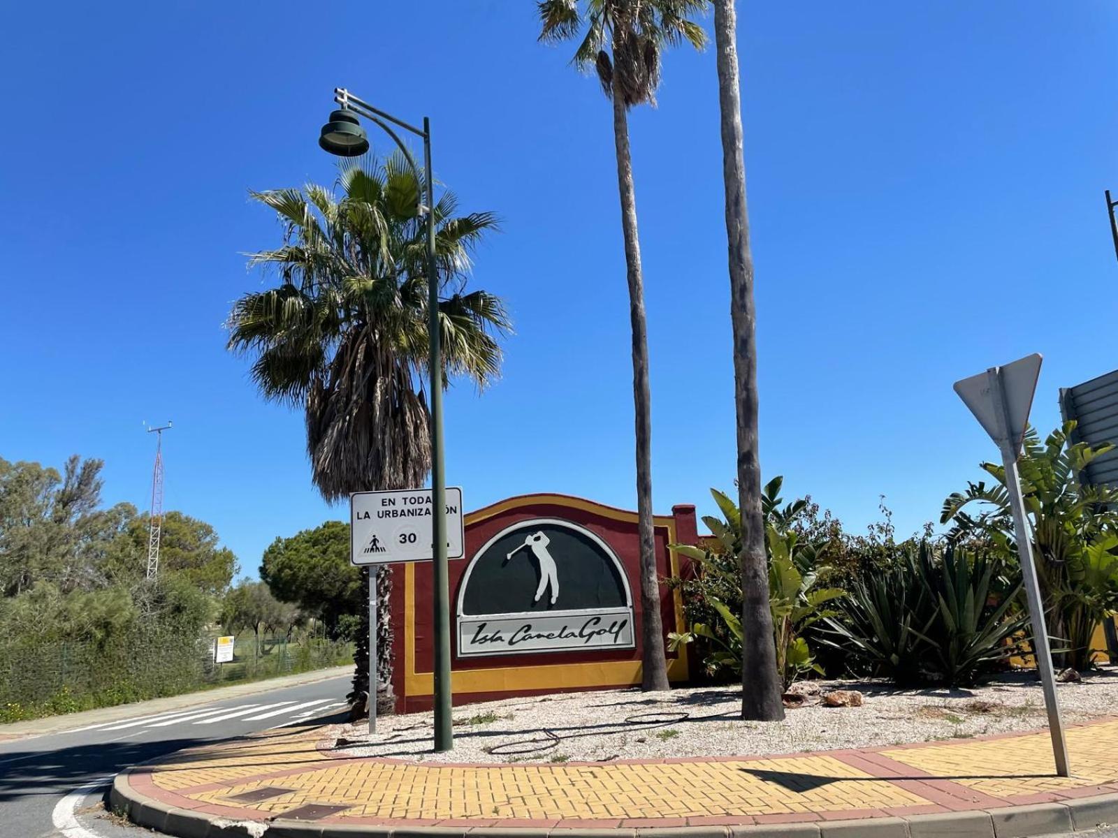 Apartment Golf, Kitesurf, Tennis, Paddle, Free Bicycles - Andalusia *